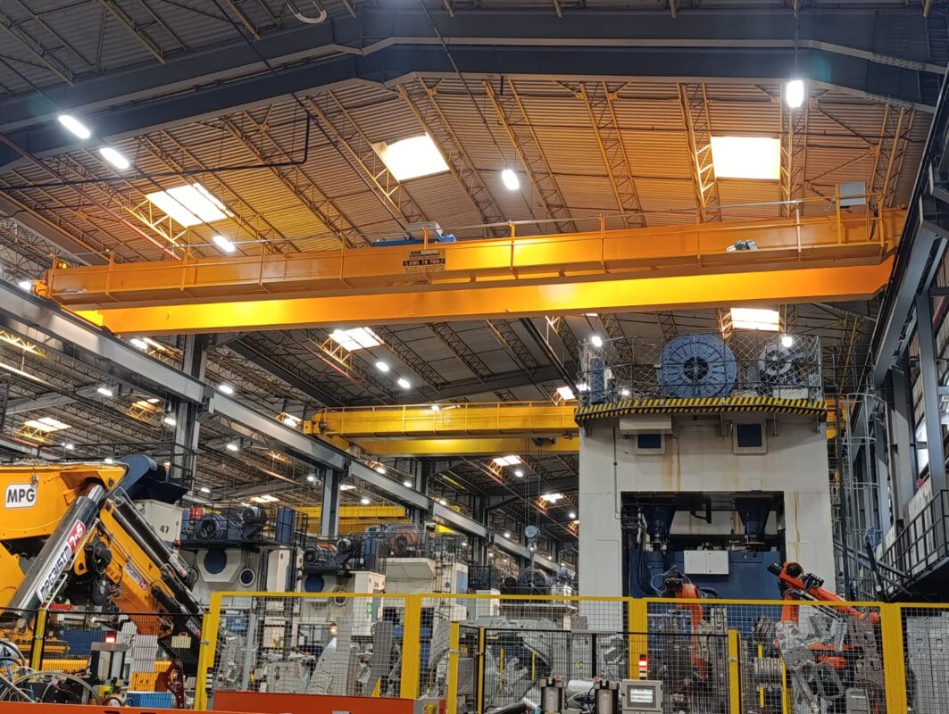 çift kiriş gezer köprülü tavan vinci